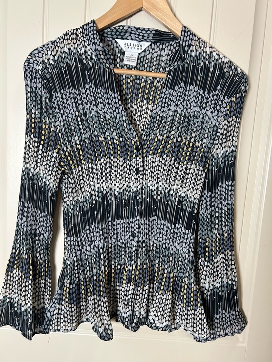 Allison Taylor Tops - Allison Taylor Women’s Vintage Polka Dotted Multicolor Blouse LongBell Sleeve XL